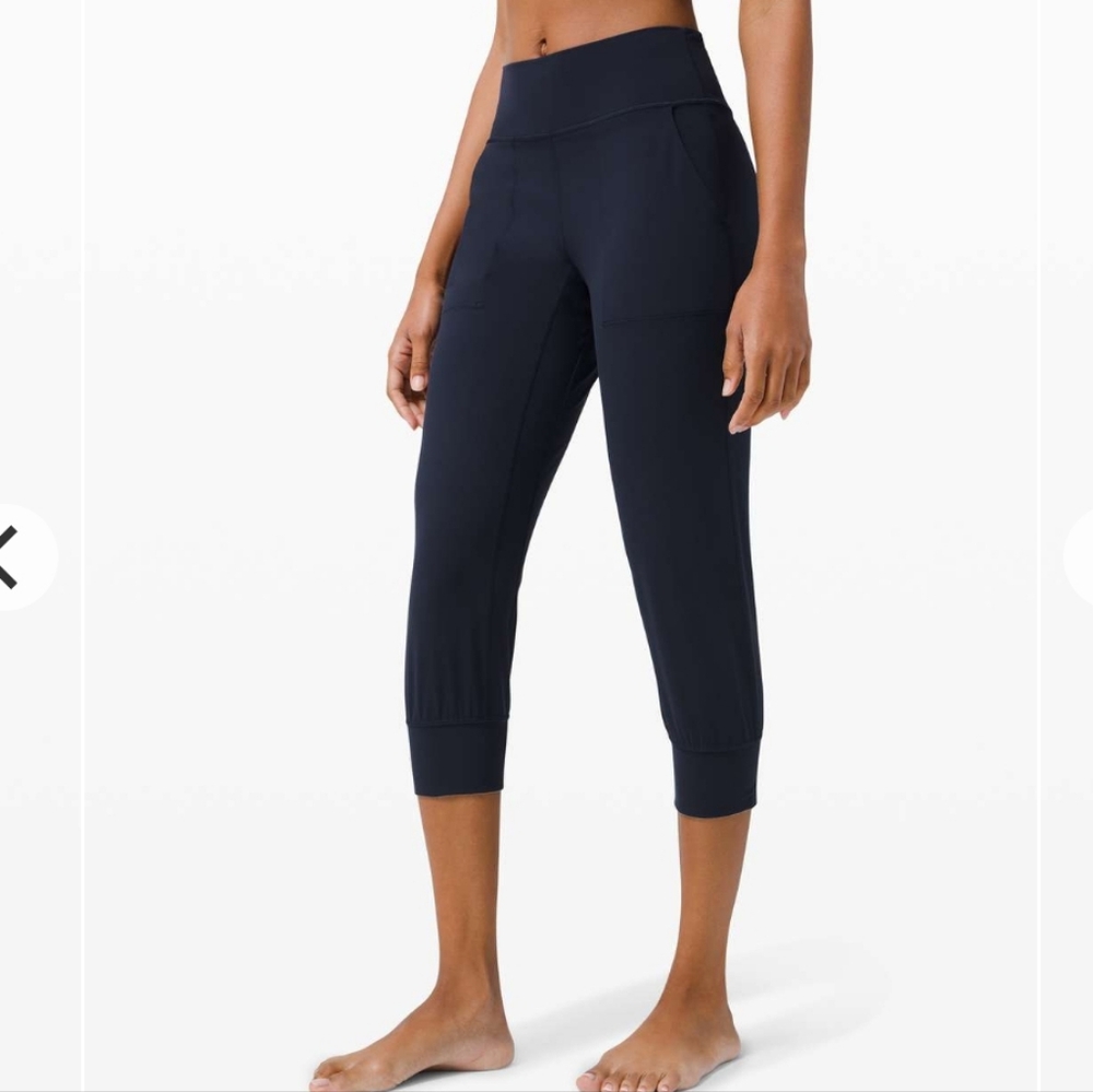 NWT Lululemon Align Jogger Crop 23", Navy, Size 2